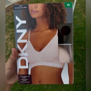 DKNY Seamless Bra 2-Pack - Pink and White